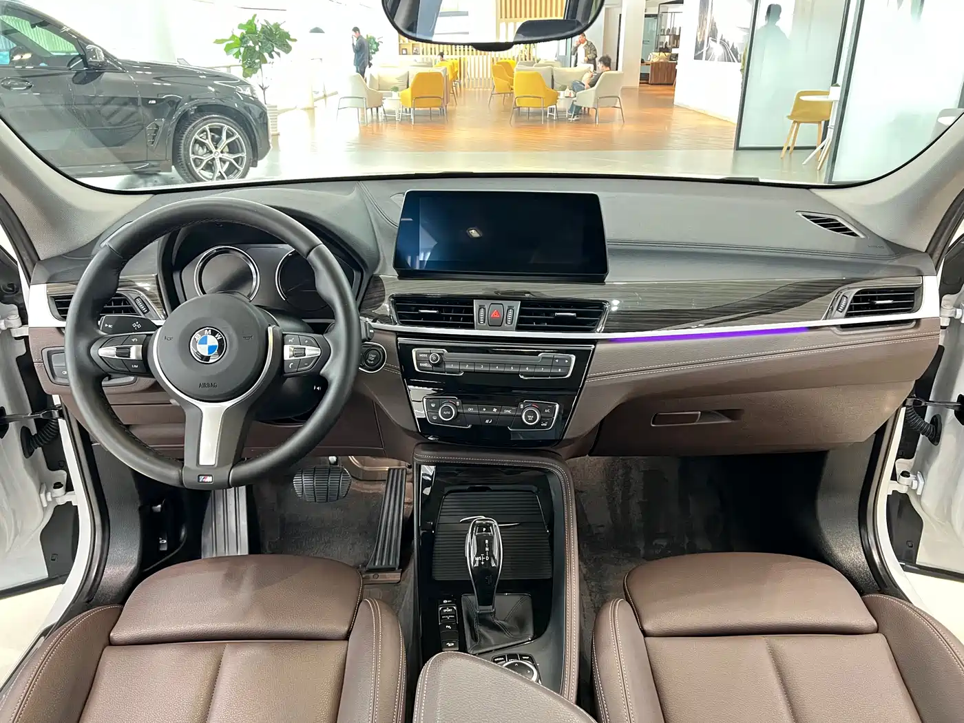 BMW X1 2022 xDrive25Li Premium фото 8