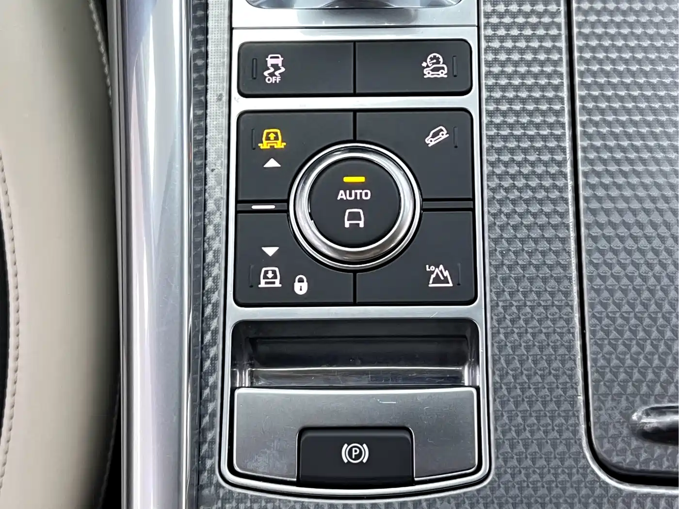 Фото 26 - Land Rover Range Rover Sport