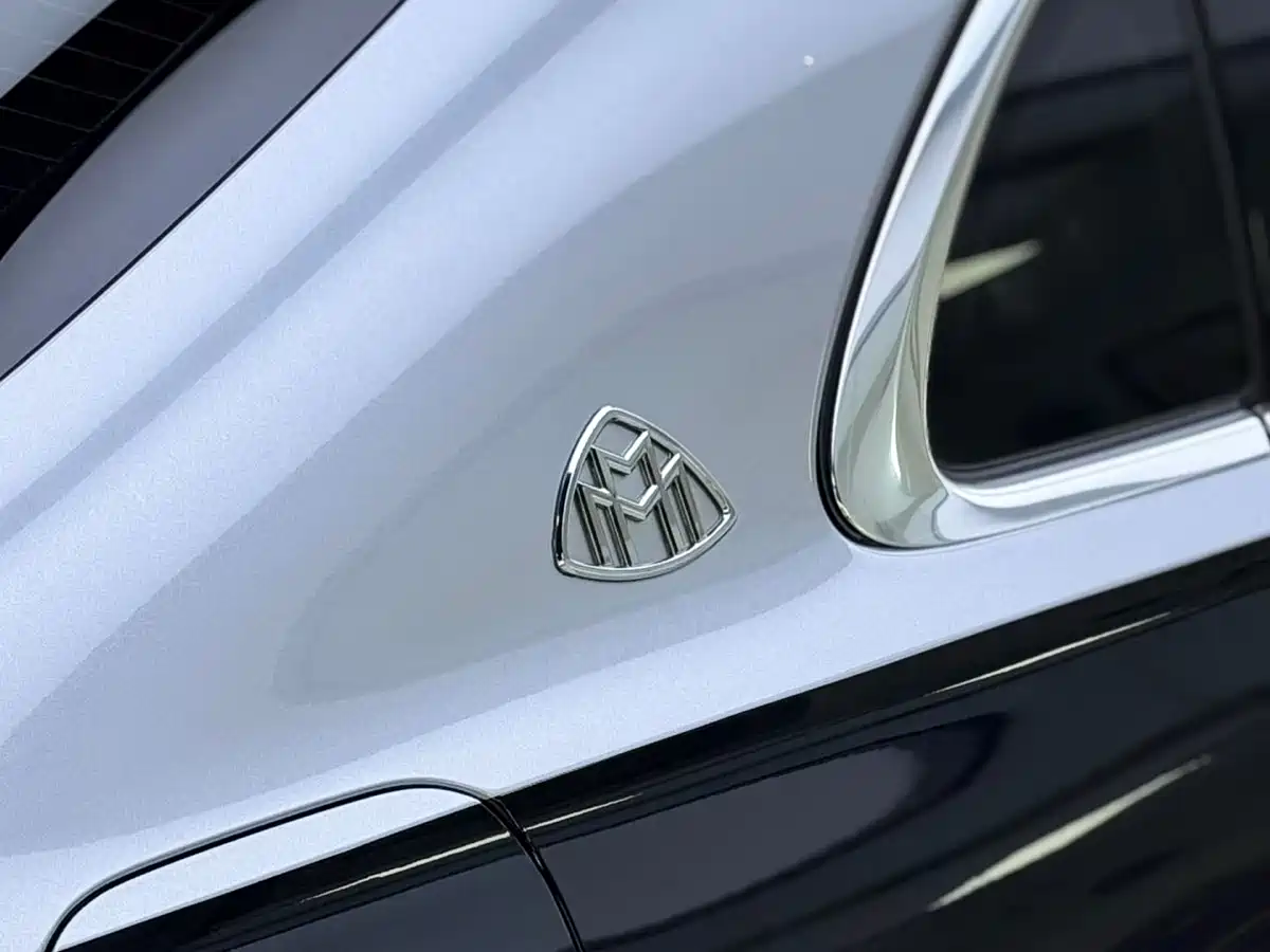 Mercedes-Benz Maybach S-Class 2022 S 480 4MATIC Intelligent Premium Special Edition фото 10