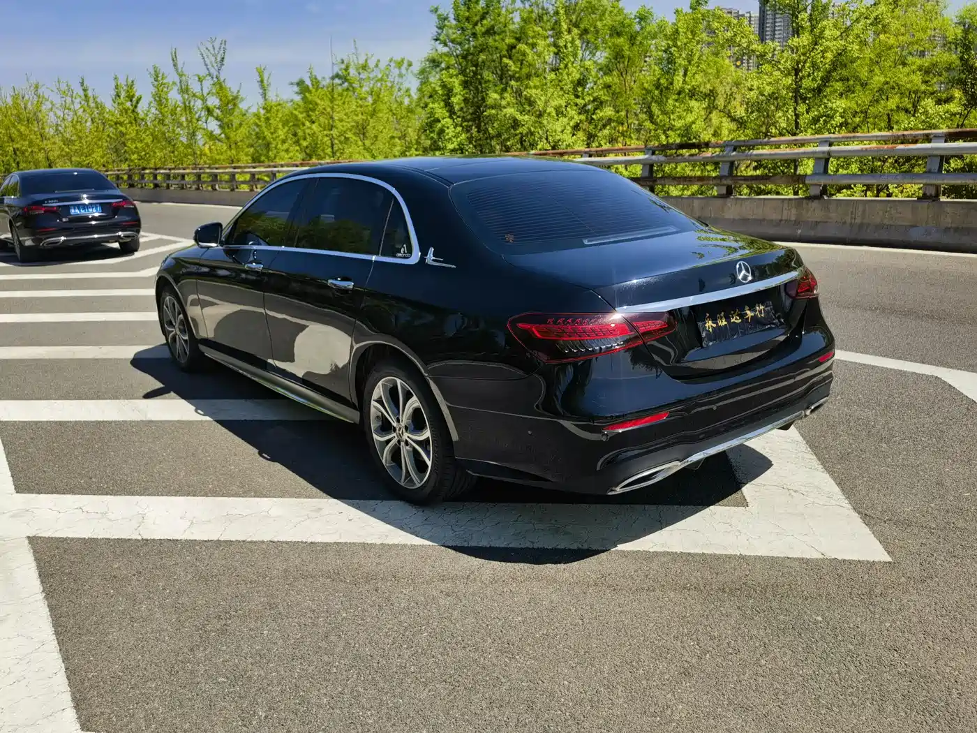 Mercedes-Benz E-Class 2022 Second Facelift E 300 L Sport Fashion фото 4