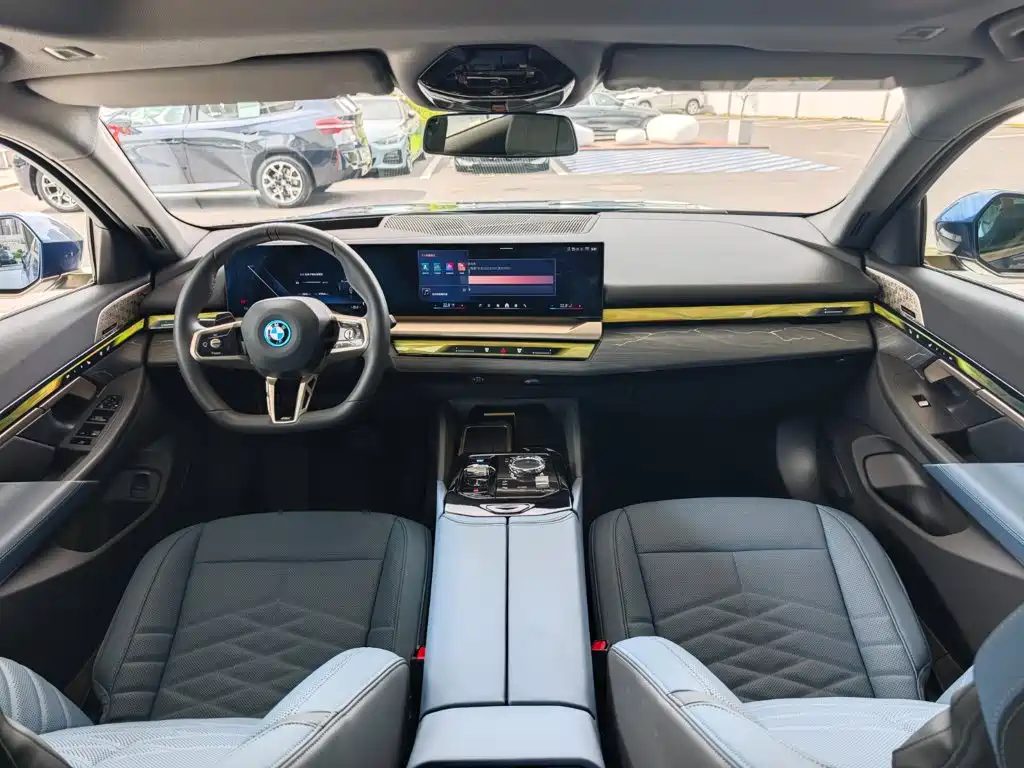 BMW i5 2025 2025 xDrive 50L M Sport Package