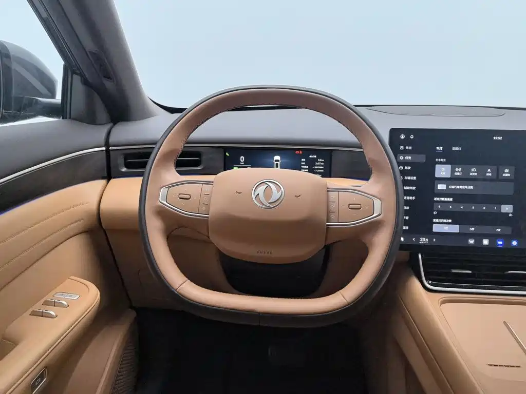 Dongfeng Aeolus L8 2025 2025 Plug-in Hybrid