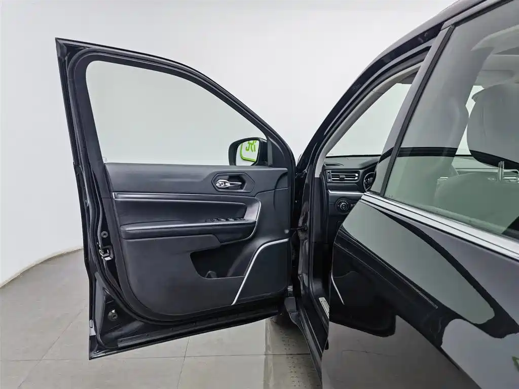 JEEP GRAND COMMANDER