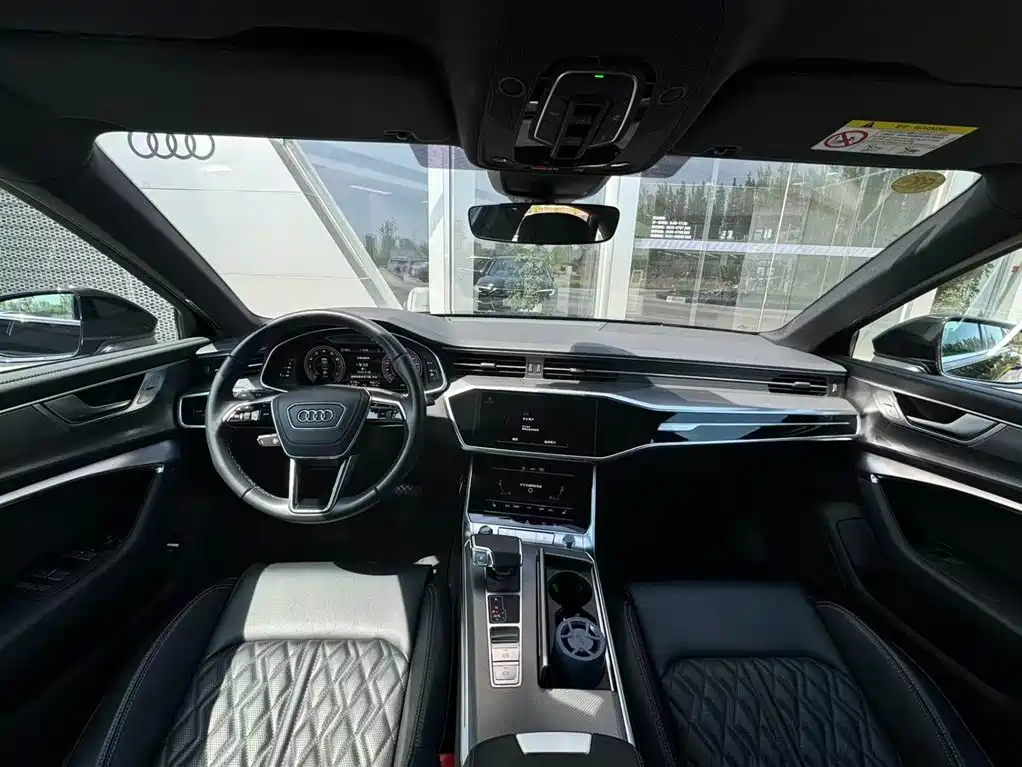 Audi A6L 2025 45 TFSI Premium Sport фото 8