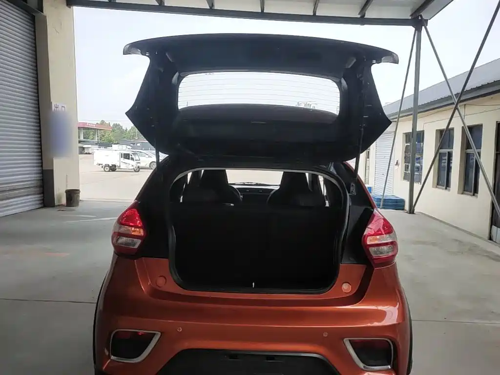 Geely Yuanjing X1 2018 2017 1.3L Manual Crazy Fun Edition