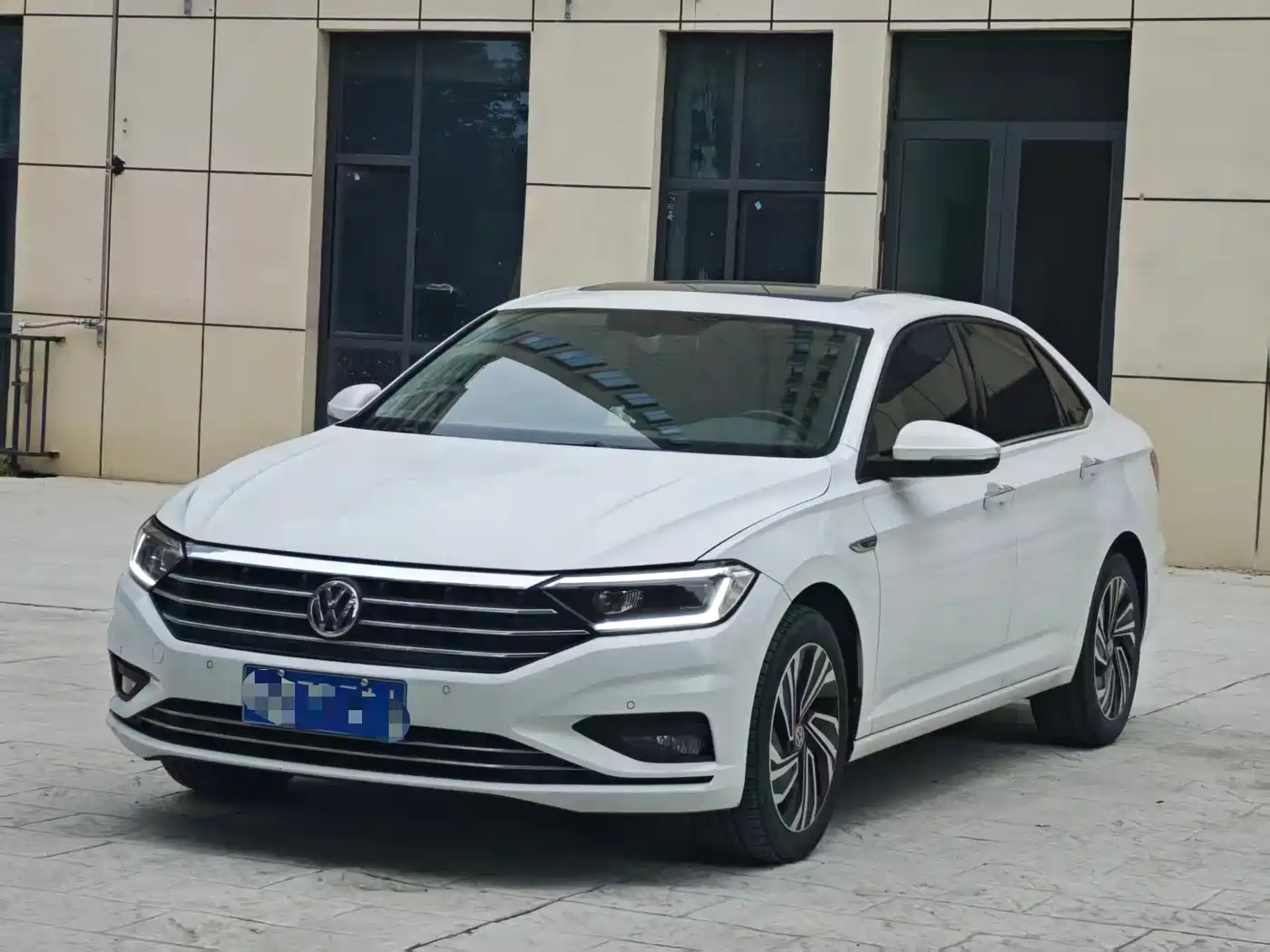 Volkswagen Sagitar