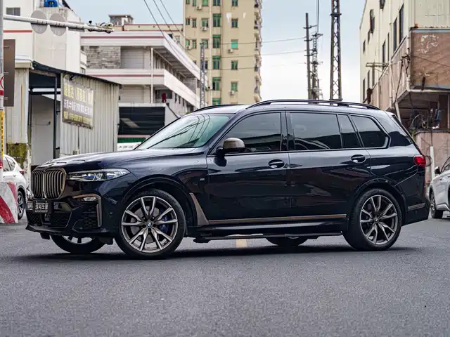  BMW BMW X7 2022 xDrive M50i