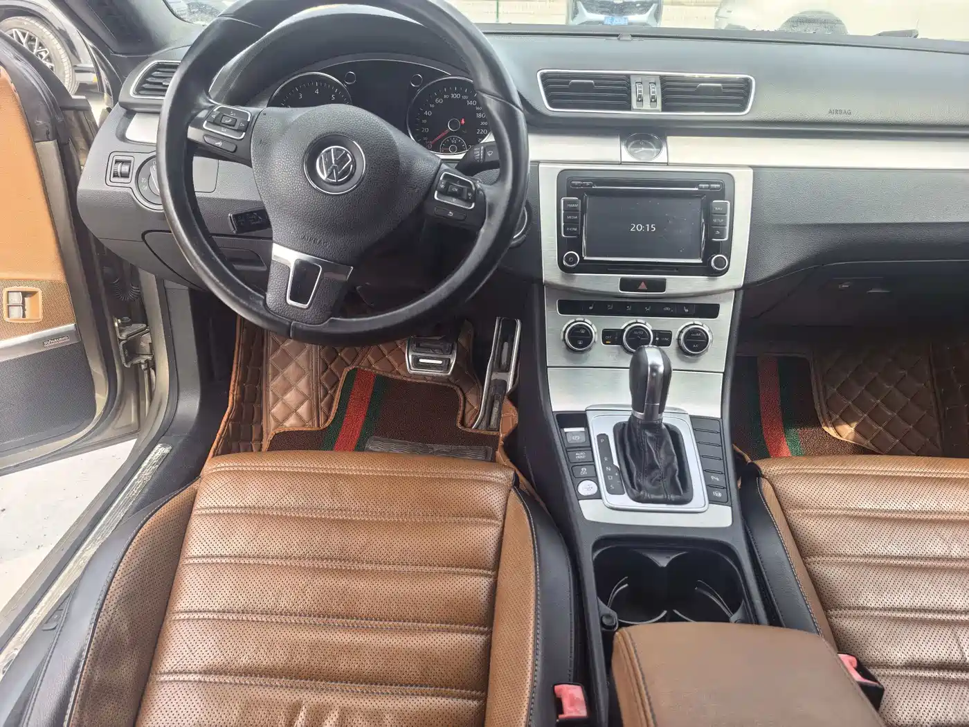 Volkswagen FAW-Volkswagen CC 2013 1.8TSI Premium фото 6