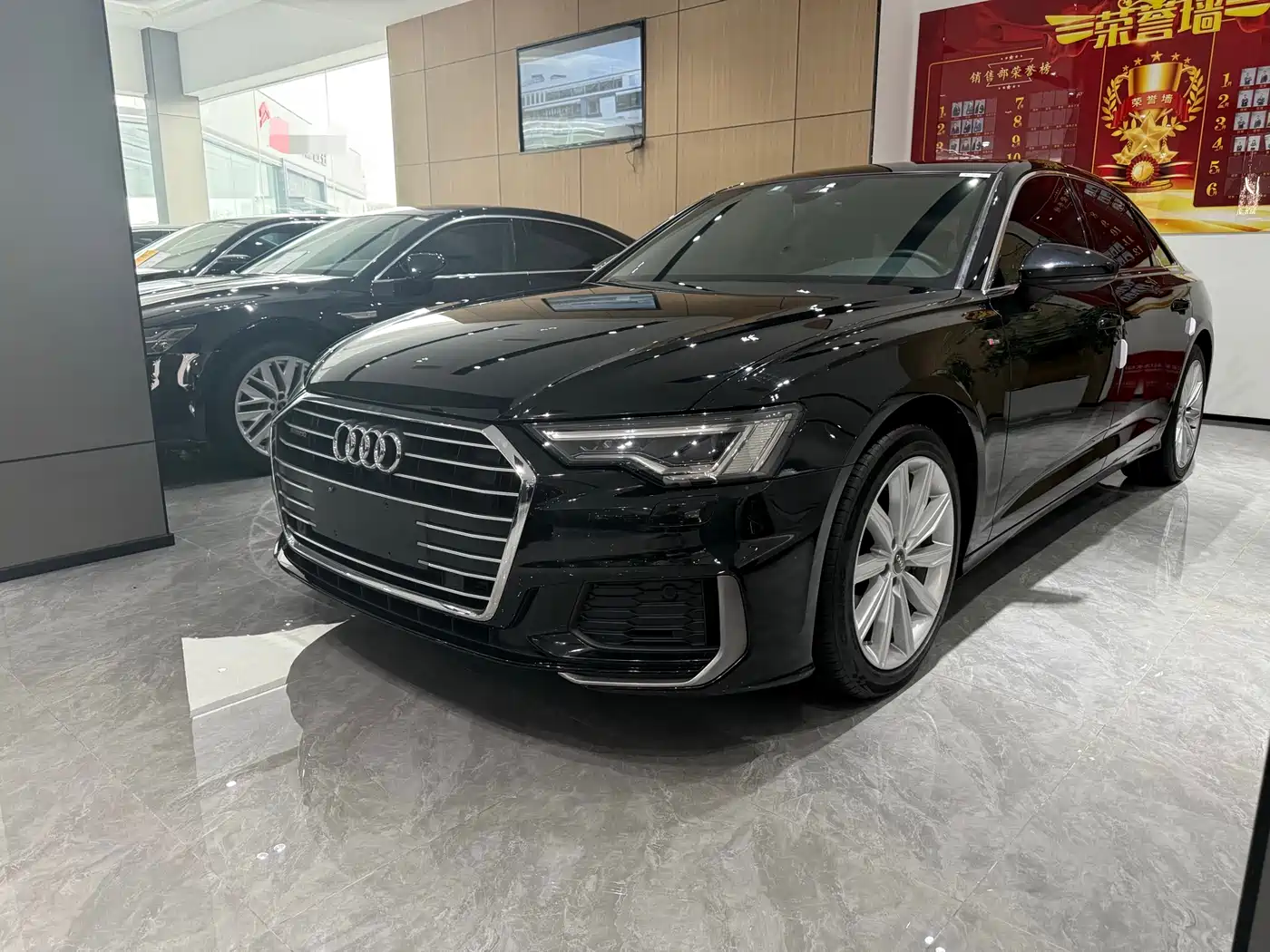 Audi A6L 2021 40 TFSI Luxury Sport