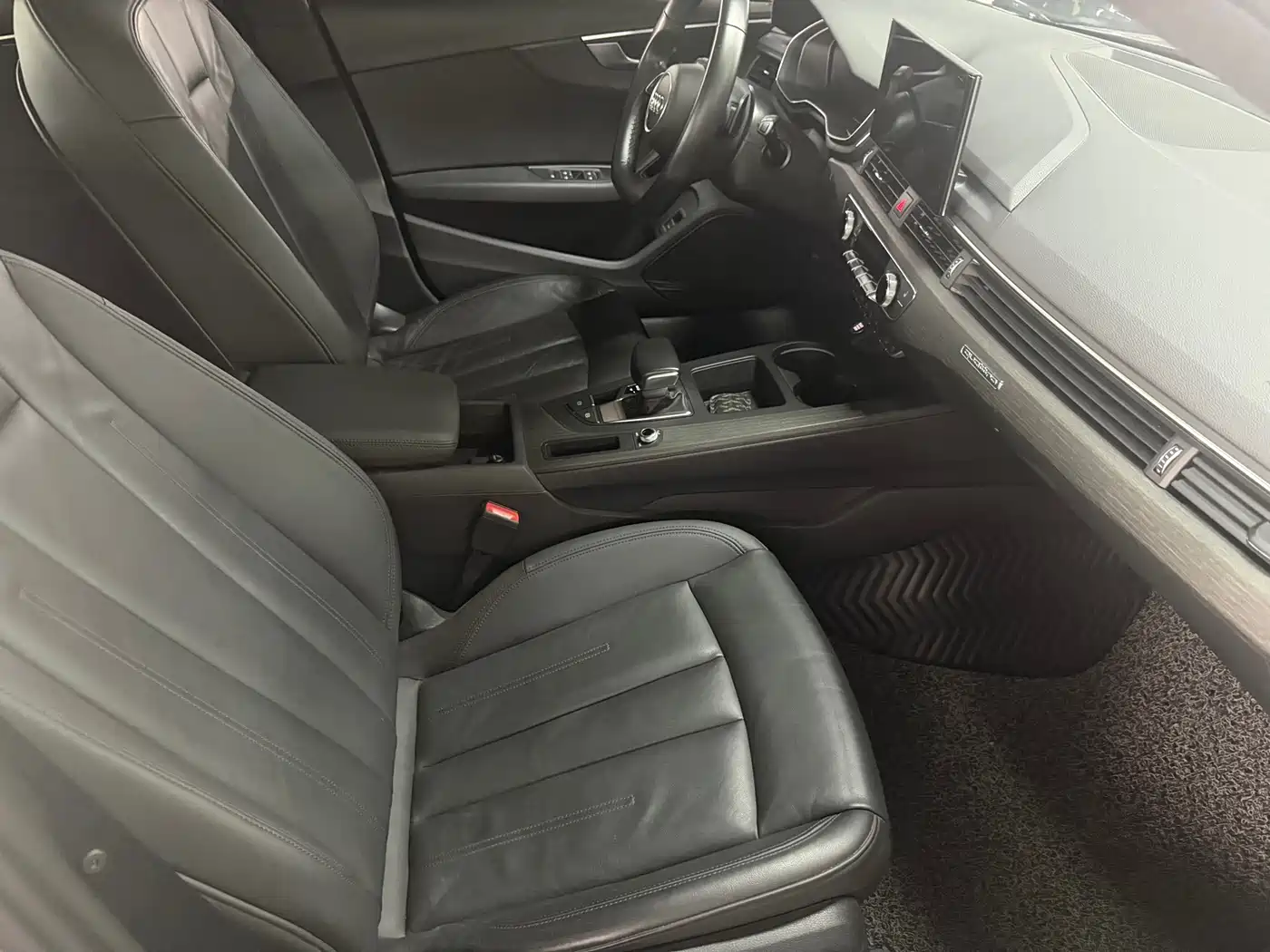 Audi A4 (Import) 2021 2021 allroad quattro Explorer