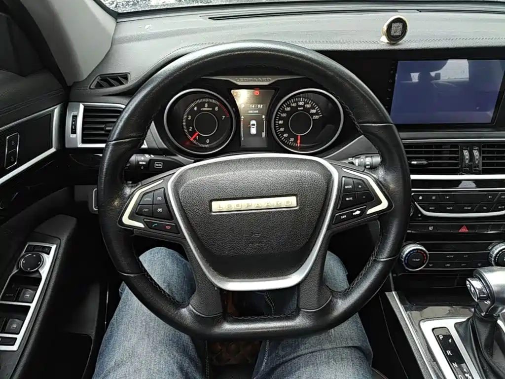 Leopaard CS10 2016 2017 Model 2.0T Automatic Urban Edition