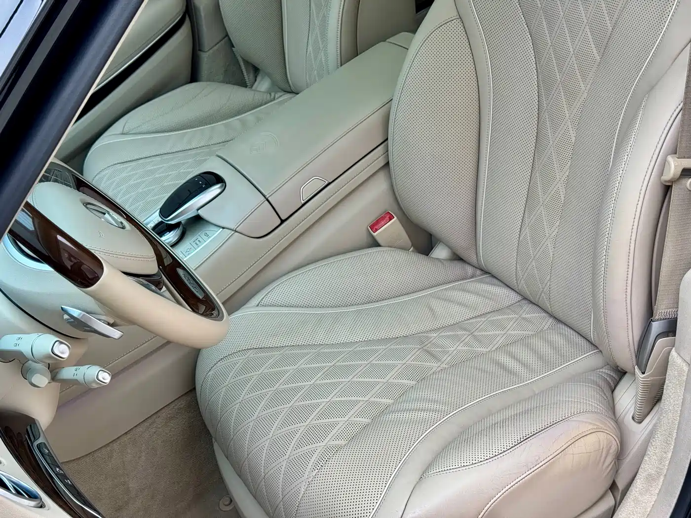 Mercedes-Benz Maybach S-Class 2015 S 500 4MATIC фото 5