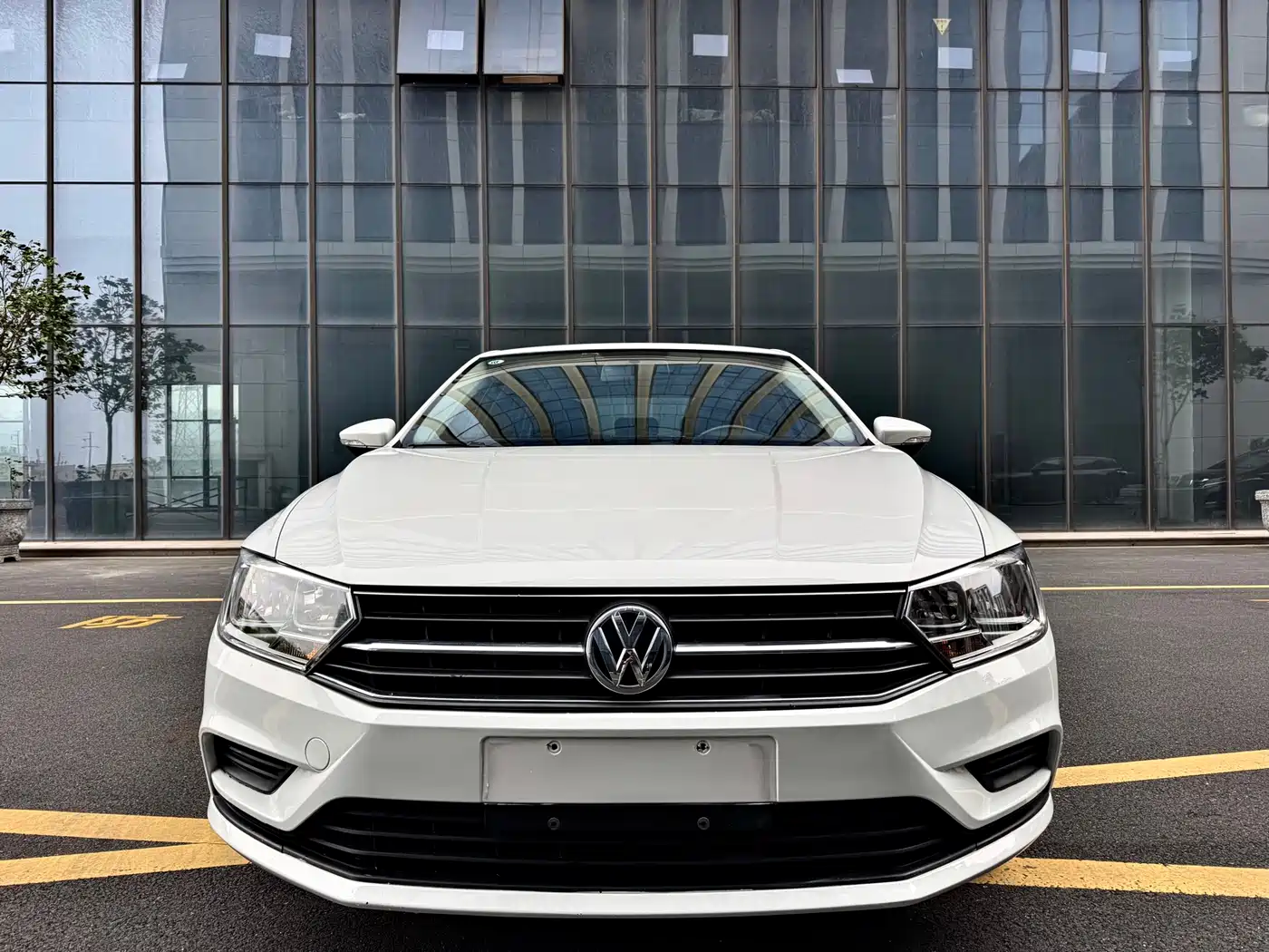 Volkswagen Bora 2019 Bora Legend 1.5L Automatic Fashion China V фото 2