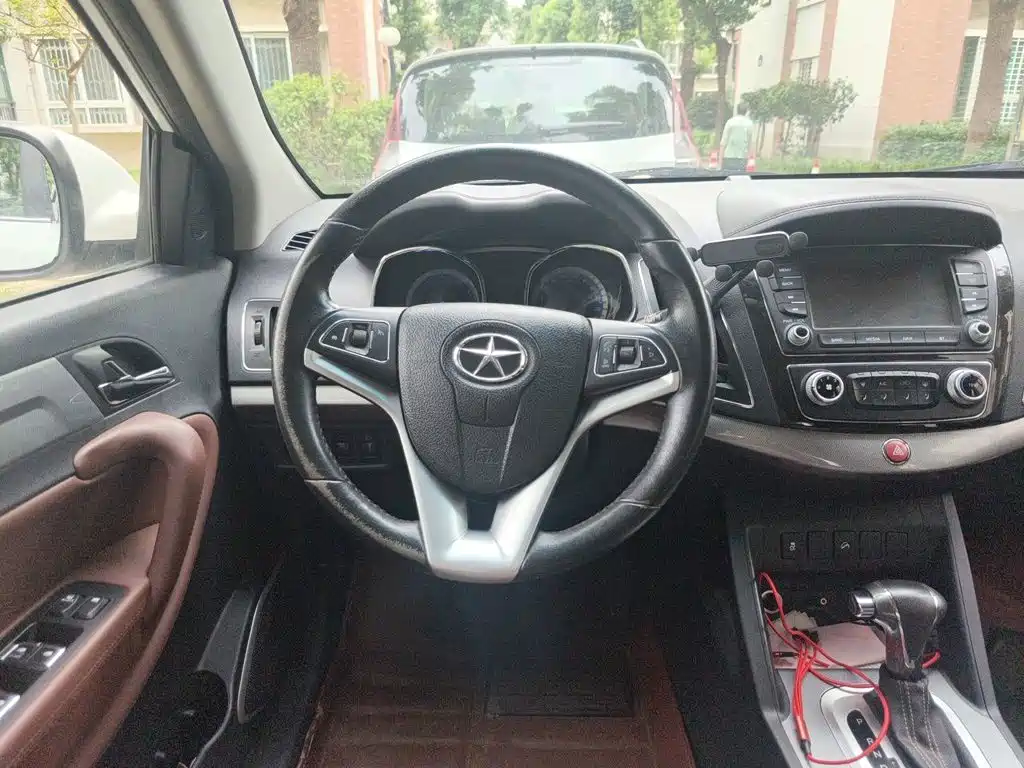 JAC Refine S5 2017 2017 1.5T Automatic E-commerce Edition