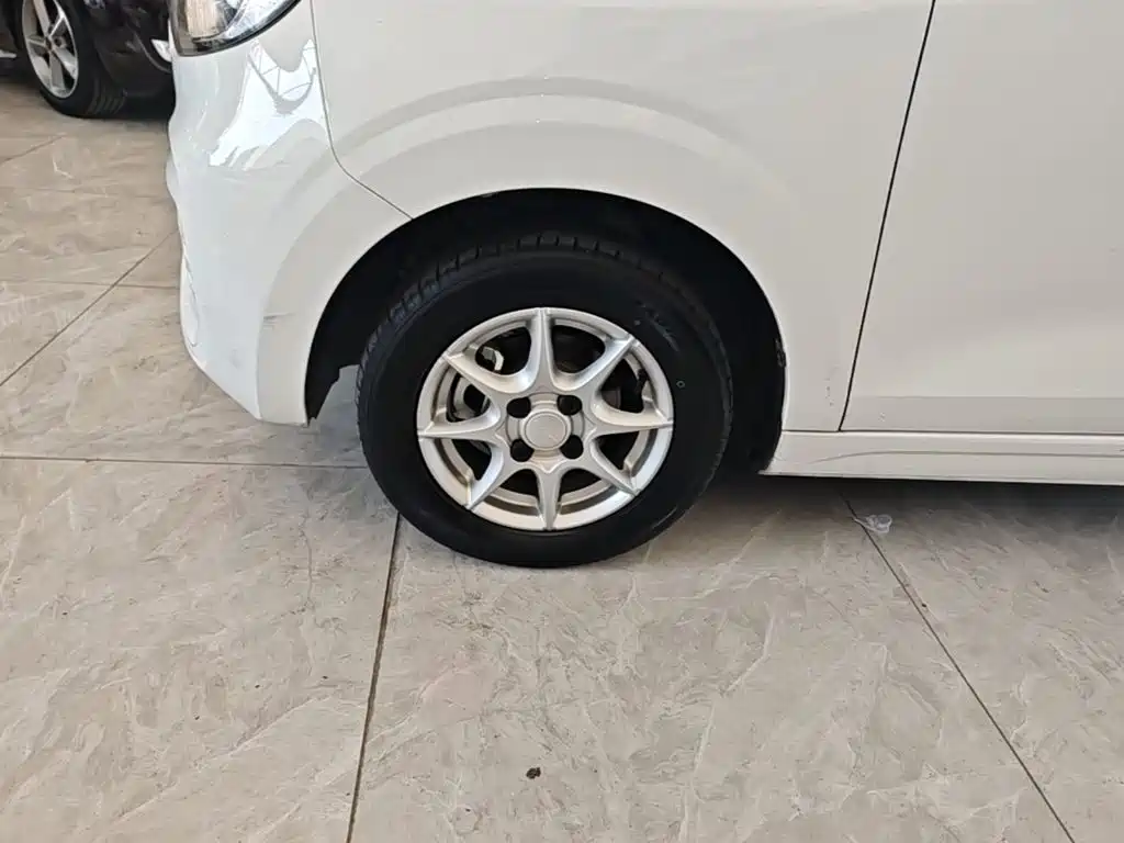 Roewe Kaiwei CLEVER 2023 2022 311km Vitality Bobo Edition