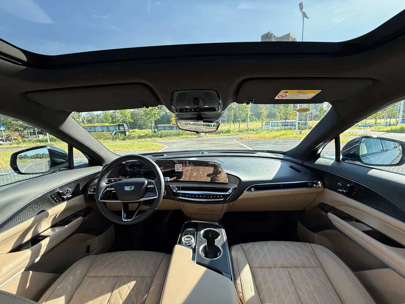 Cadillac IQ Rui Ge 2022 2022 Rear-Wheel Drive Long Range Premium Edition