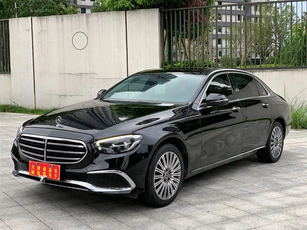 Mercedes-Benz E-Class 2023 E 300 L Fashion