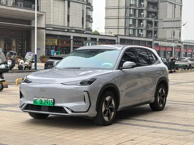 GEELY GALAXY GALAXY E5