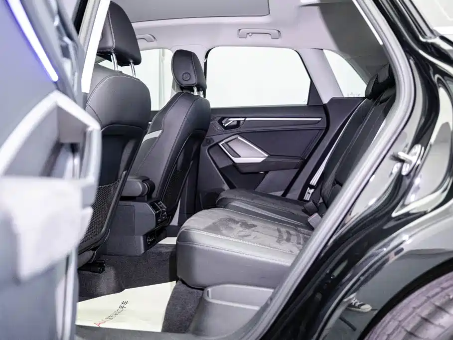 Audi Q3, миниатюра 16