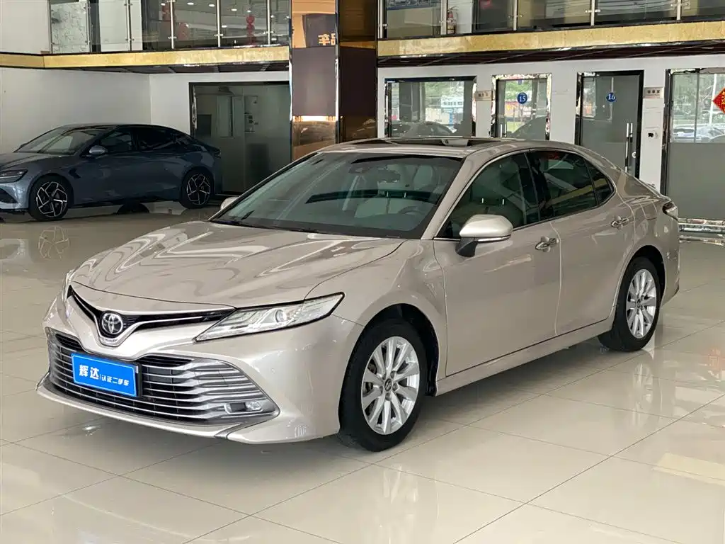 Toyota Camry 2019 2.0G Luxury Edition China VI