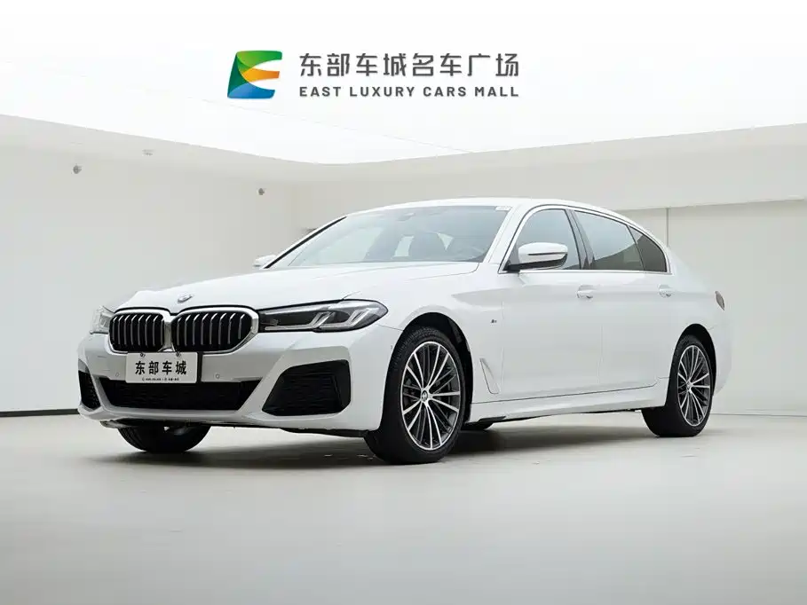 Photo 1 - BMW 5 Series