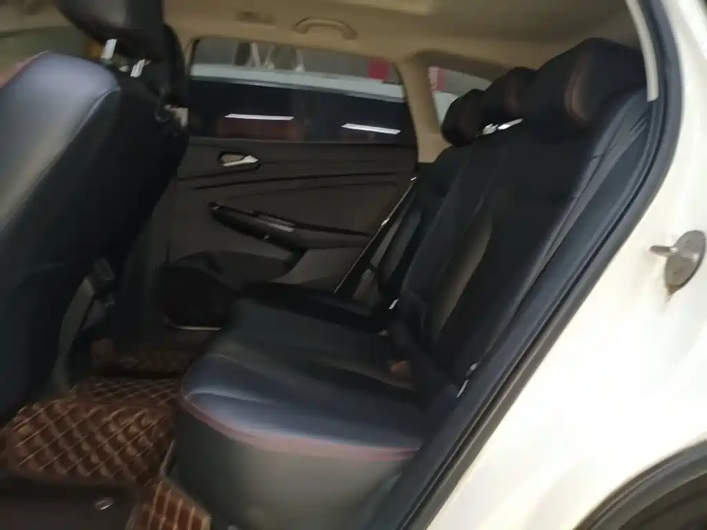 Фото 17 - Jetta VS7