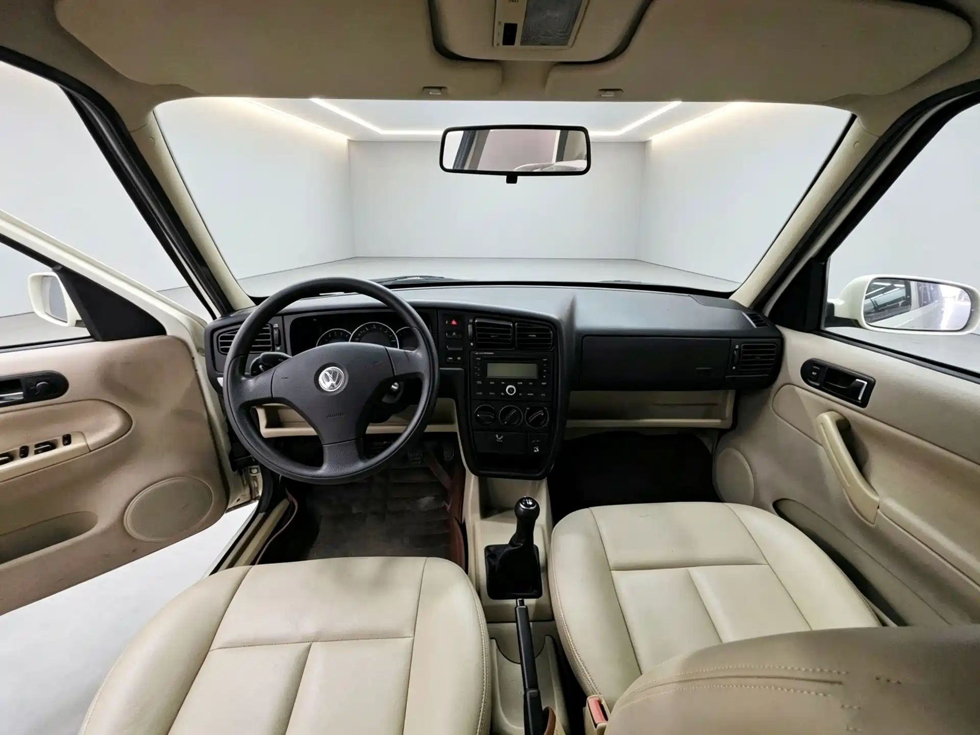 صورة 4 - Volkswagen Jetta