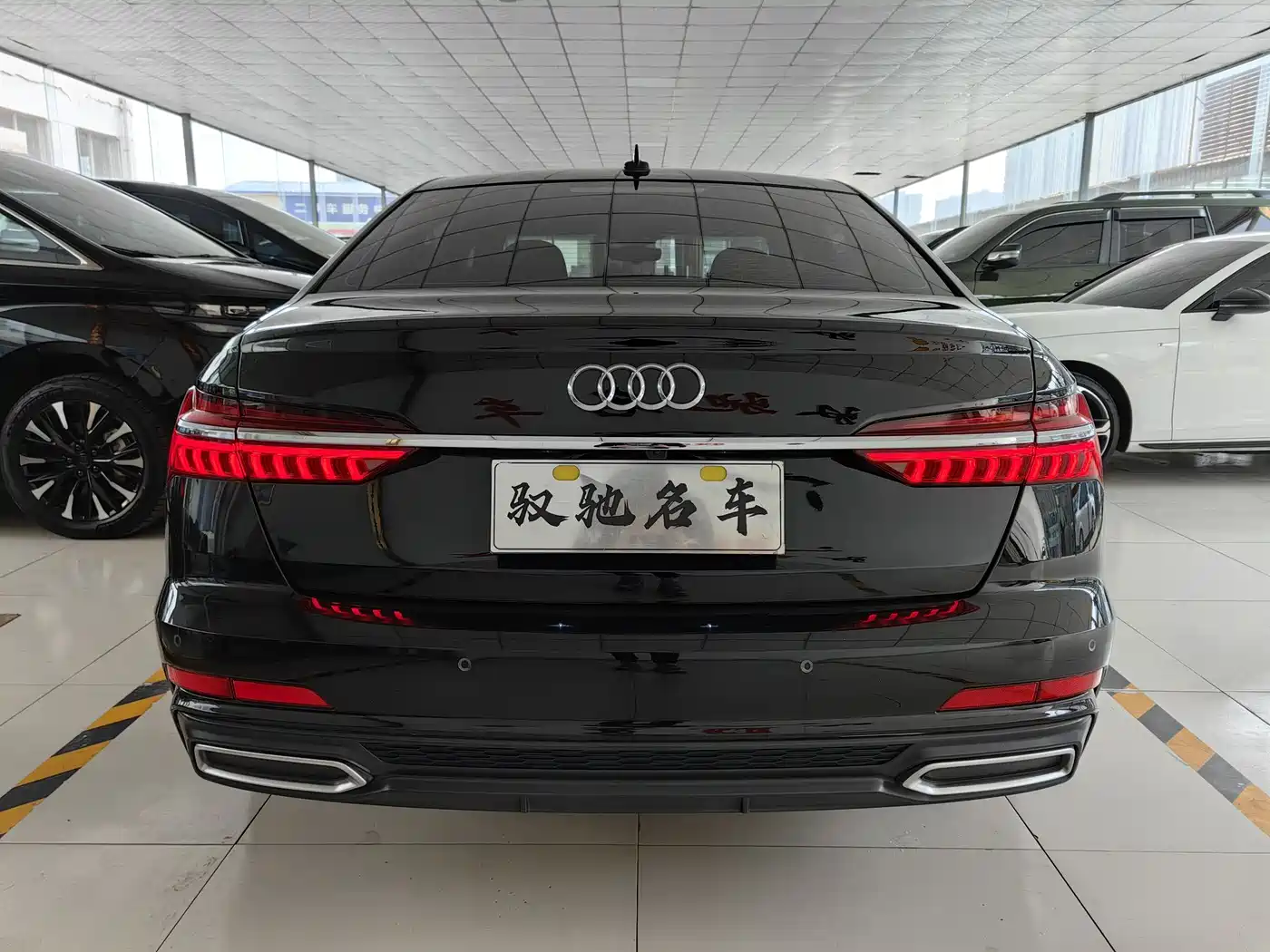 Audi A6L 2021 40 TFSI Luxury Sport фото 16
