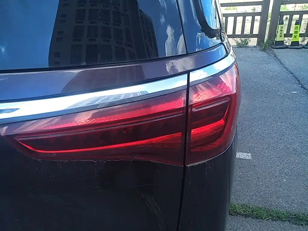 Фото 8 - Buick GL8