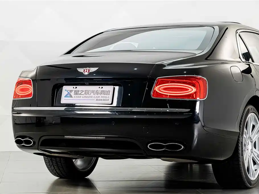 Photo 7 - Bentley Flying Spur