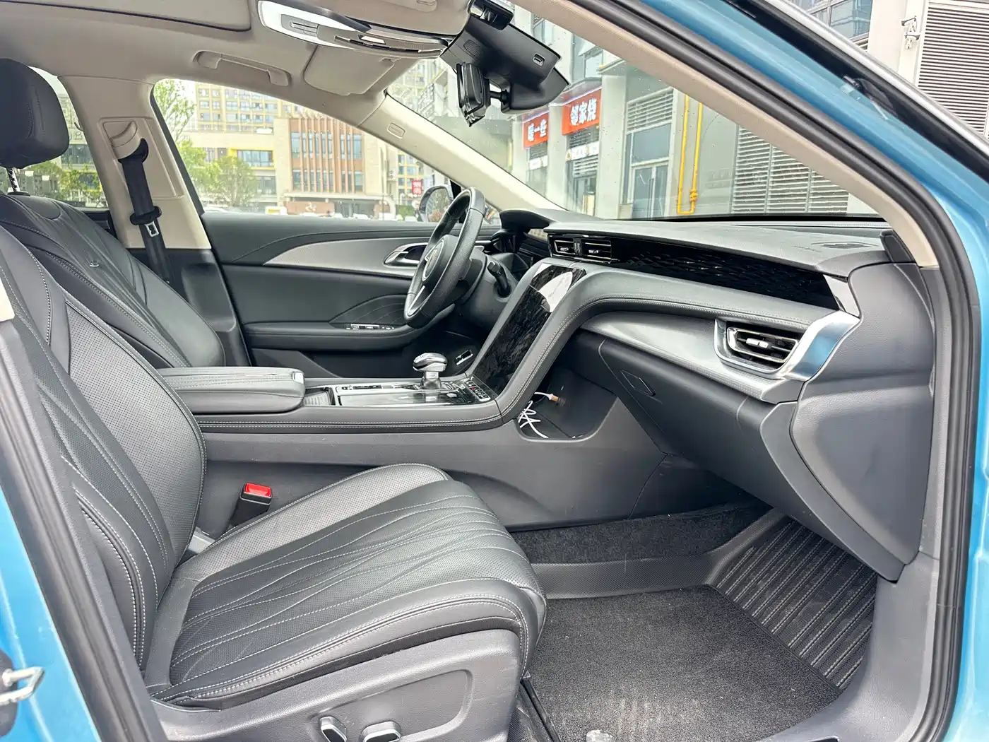Hongqi H5 2023 2.0T Auto Smart Connect Flag Enjoy фото 11