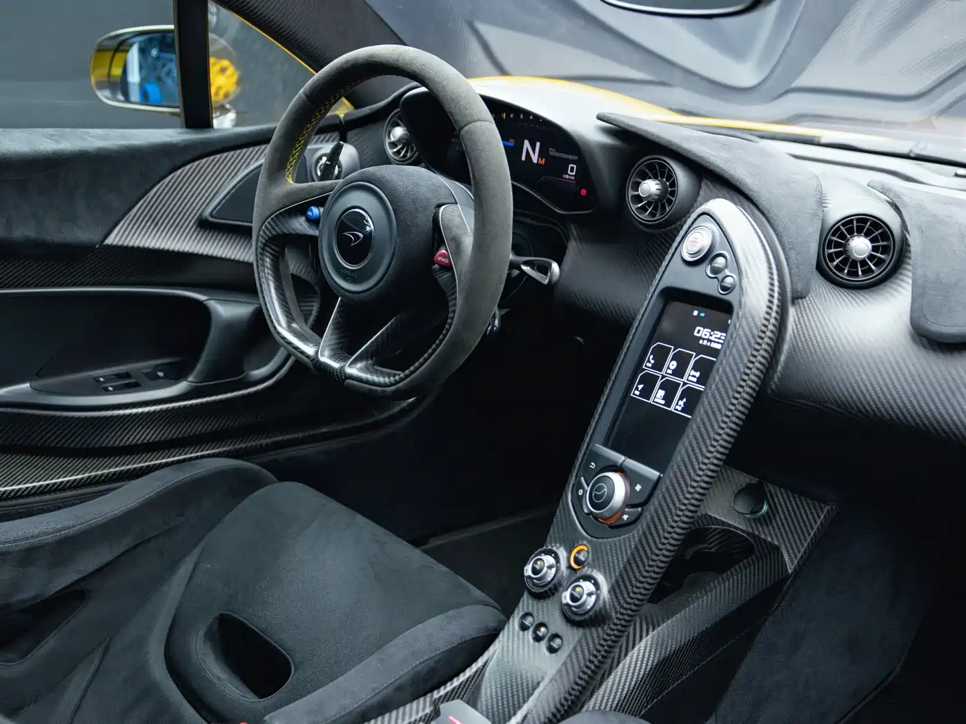 McLaren P1 2015 2014 3.8T Standard