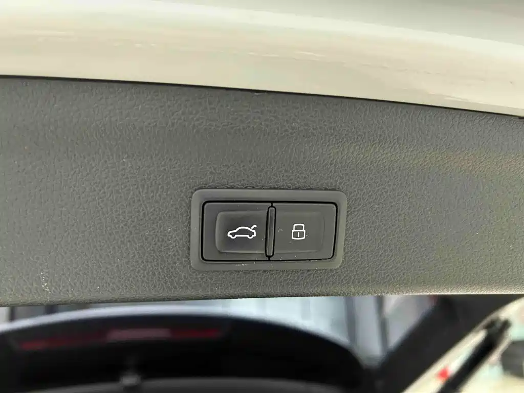 Audi Q3 2023 2023 35 TFSI Fashion Dynamic (1.4T)
