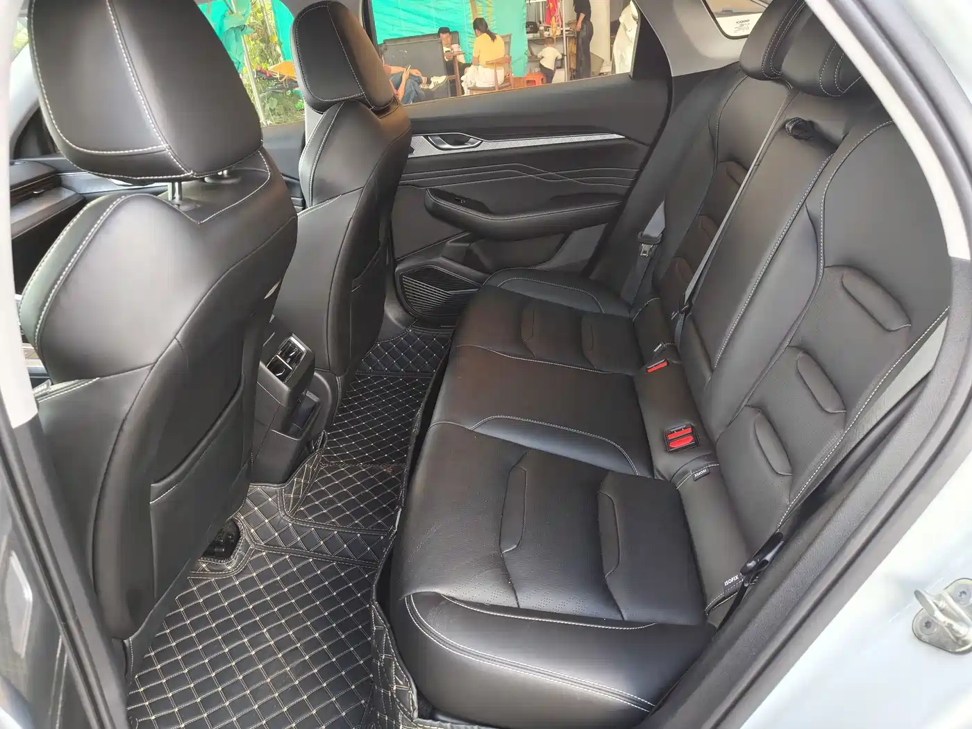 Фото 5 - Geely Preface