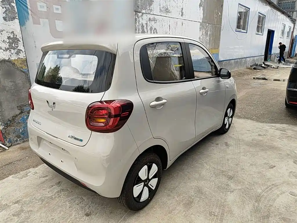 Wuling Motors Hongguang MINIEV 2026 2025 4-Door Advanced