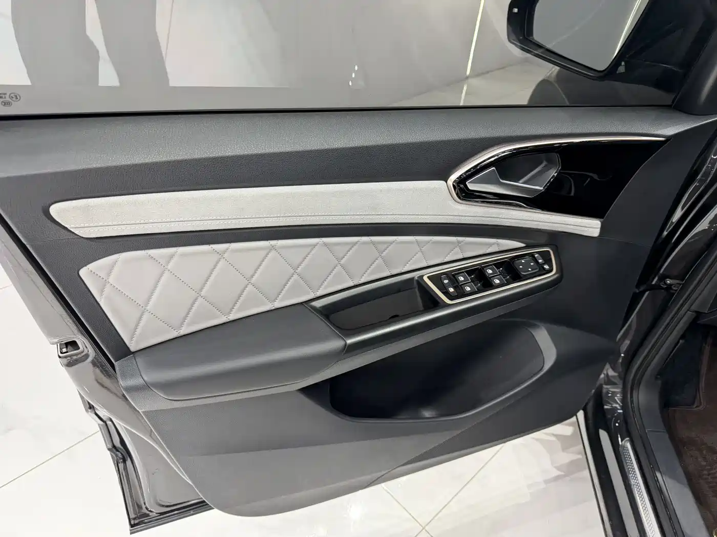 Jetta VS7 2025 2023 Model 280TSI ABT Auto Joy Limited Edition