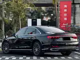 Photo 12 - Audi A8