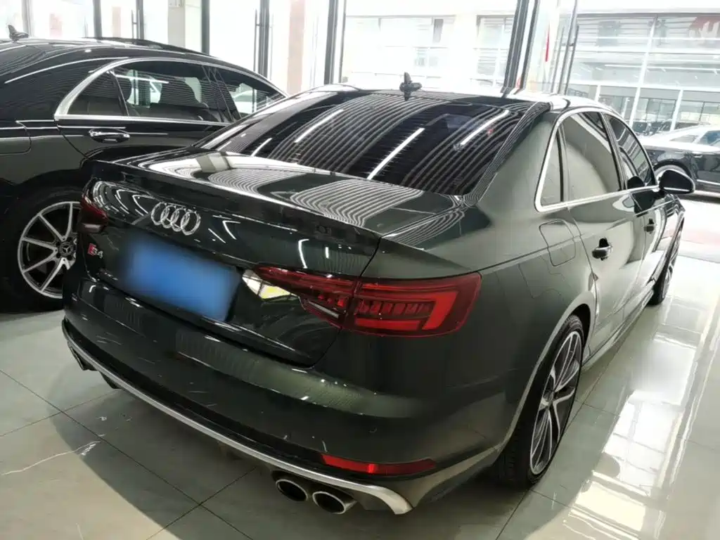 Audi S4 2019 2018 S4 3.0TFSI