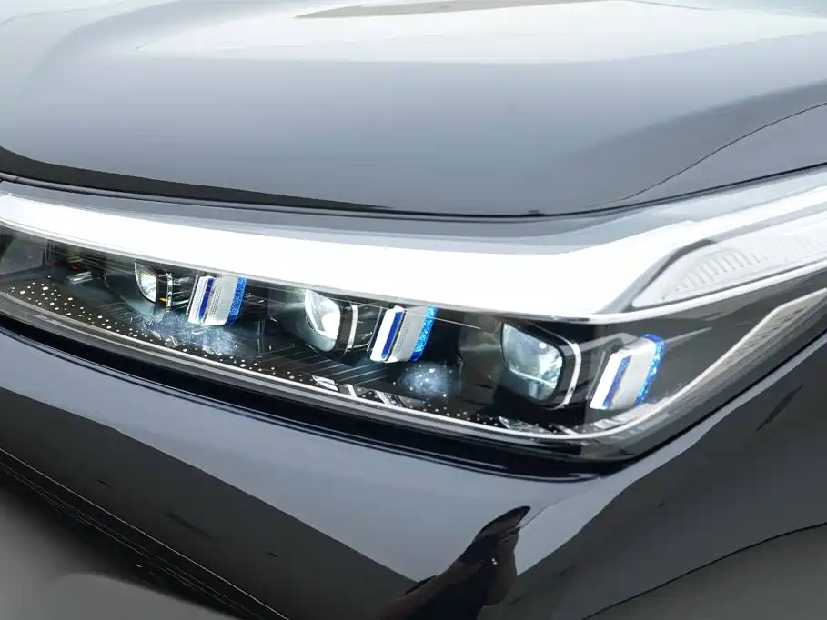 Geely Galaxy Galaxy M9 2025 2025 Base Model