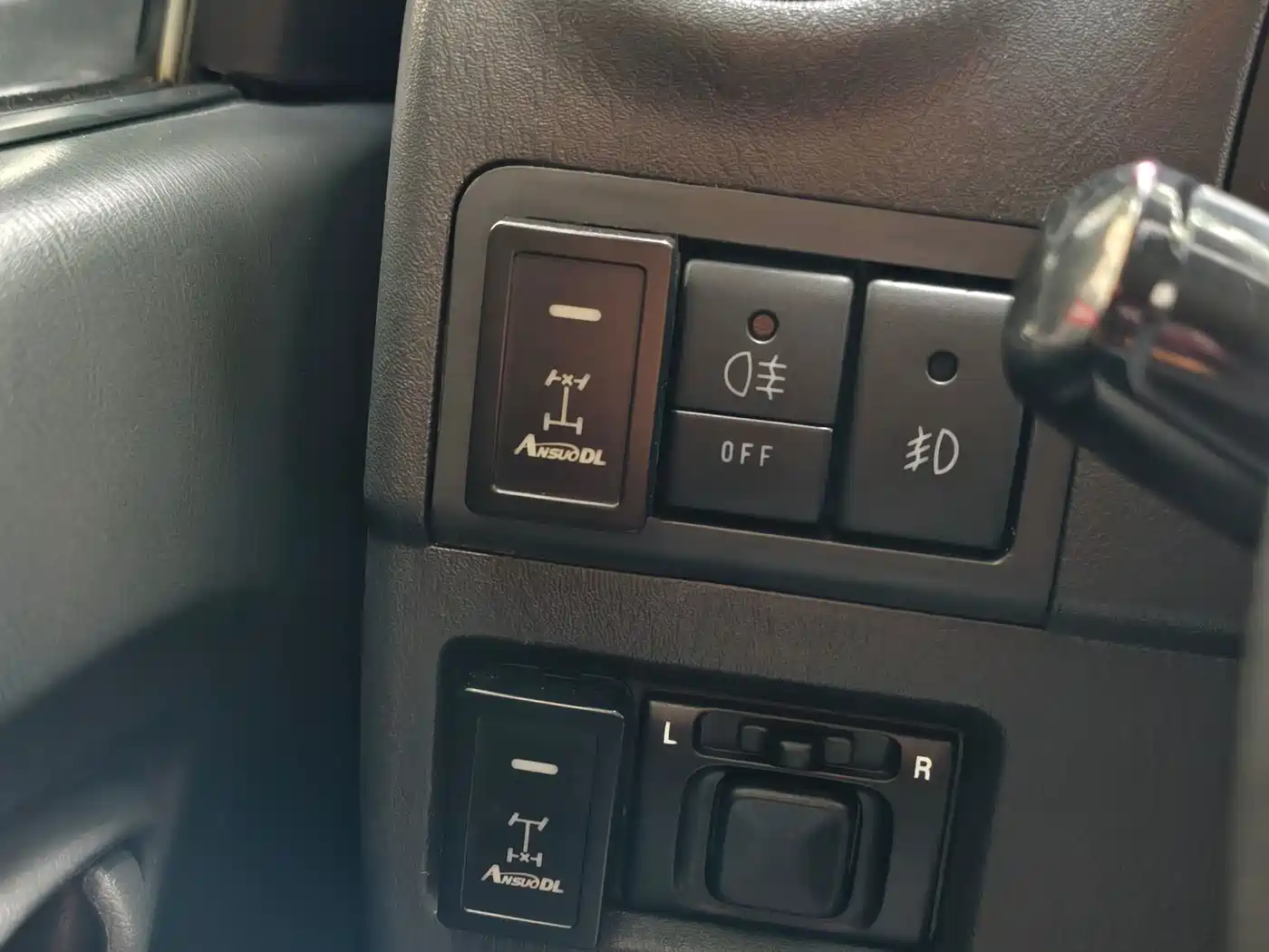 Suzuki Jimny (Import) 2018 2015 1.3 AT JLX Navigation Edition