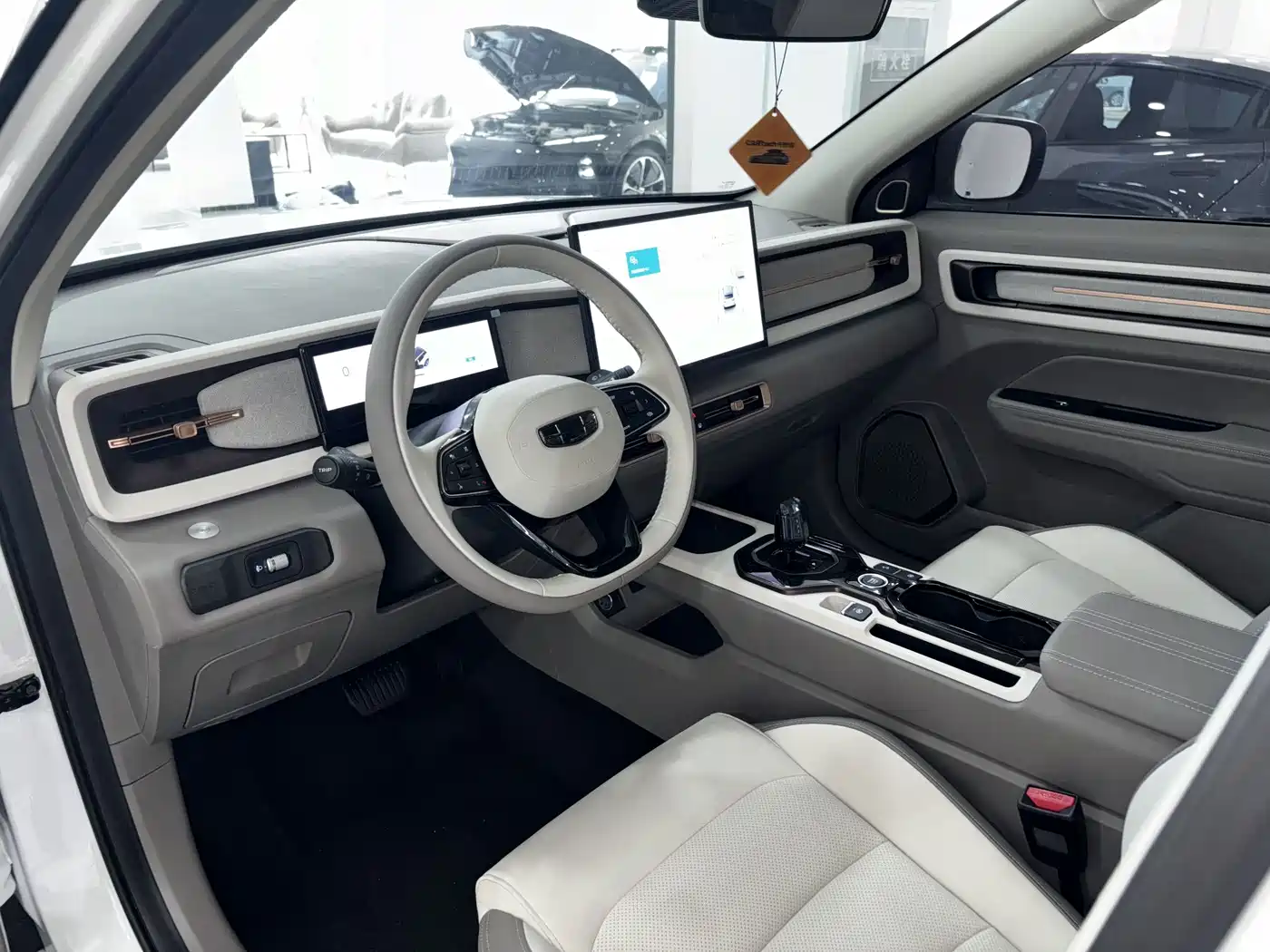 Geely ICON 2026 2026 Chocolate 1.5TD Pure Edition
