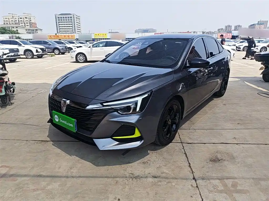 Roewe i6 MAX 2020 300TGI Automatic Cool Sky Intelligent Drive Supreme Edition