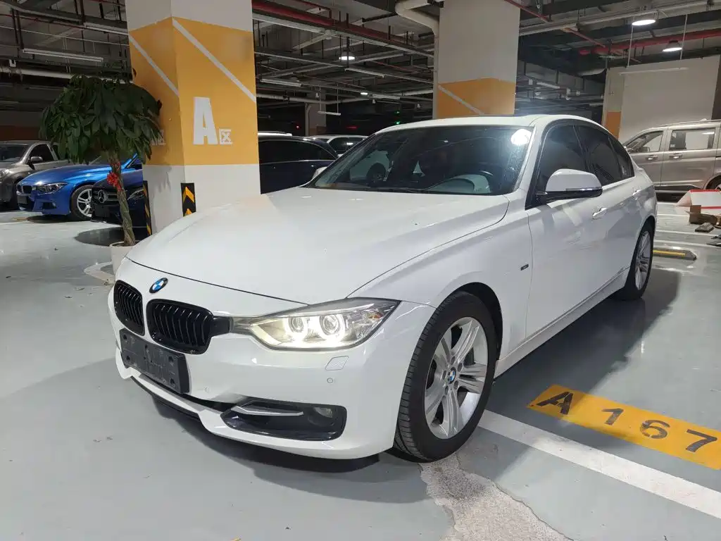 Photo 1 - BMW 3 Series