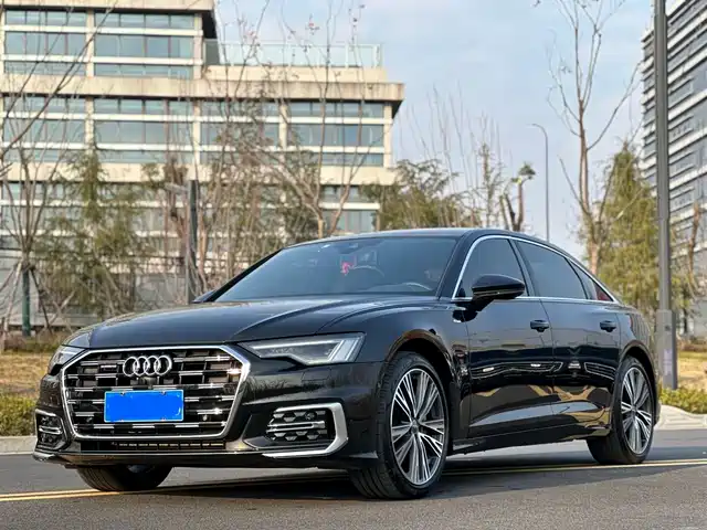 Audi A6L 2020