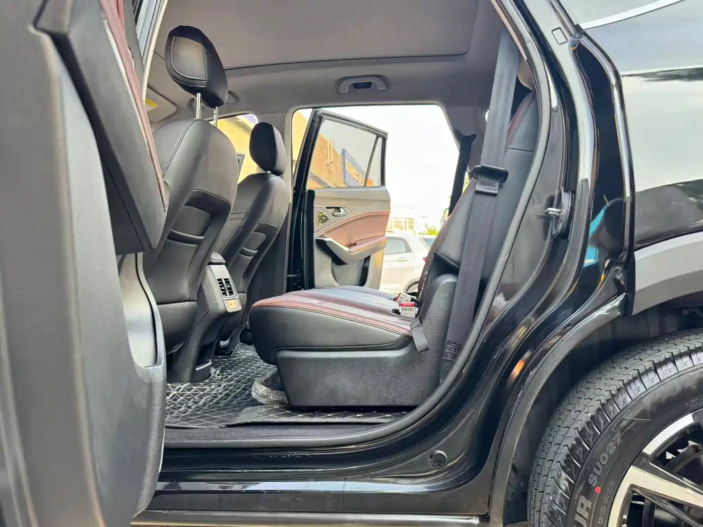 Sehol X8 PLUS 2023 2023 1.5TGDI DCT Smart Family Edition (7-seater)