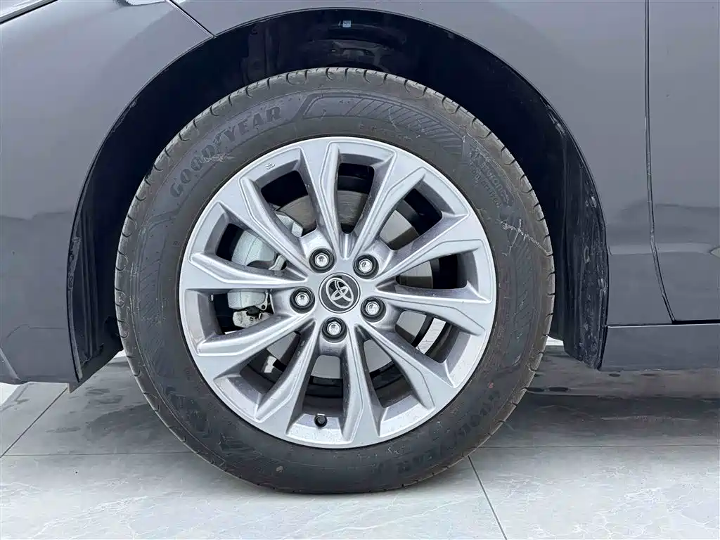 Toyota Avalon 2024 Model 2.0L Progressive Edition фото 9