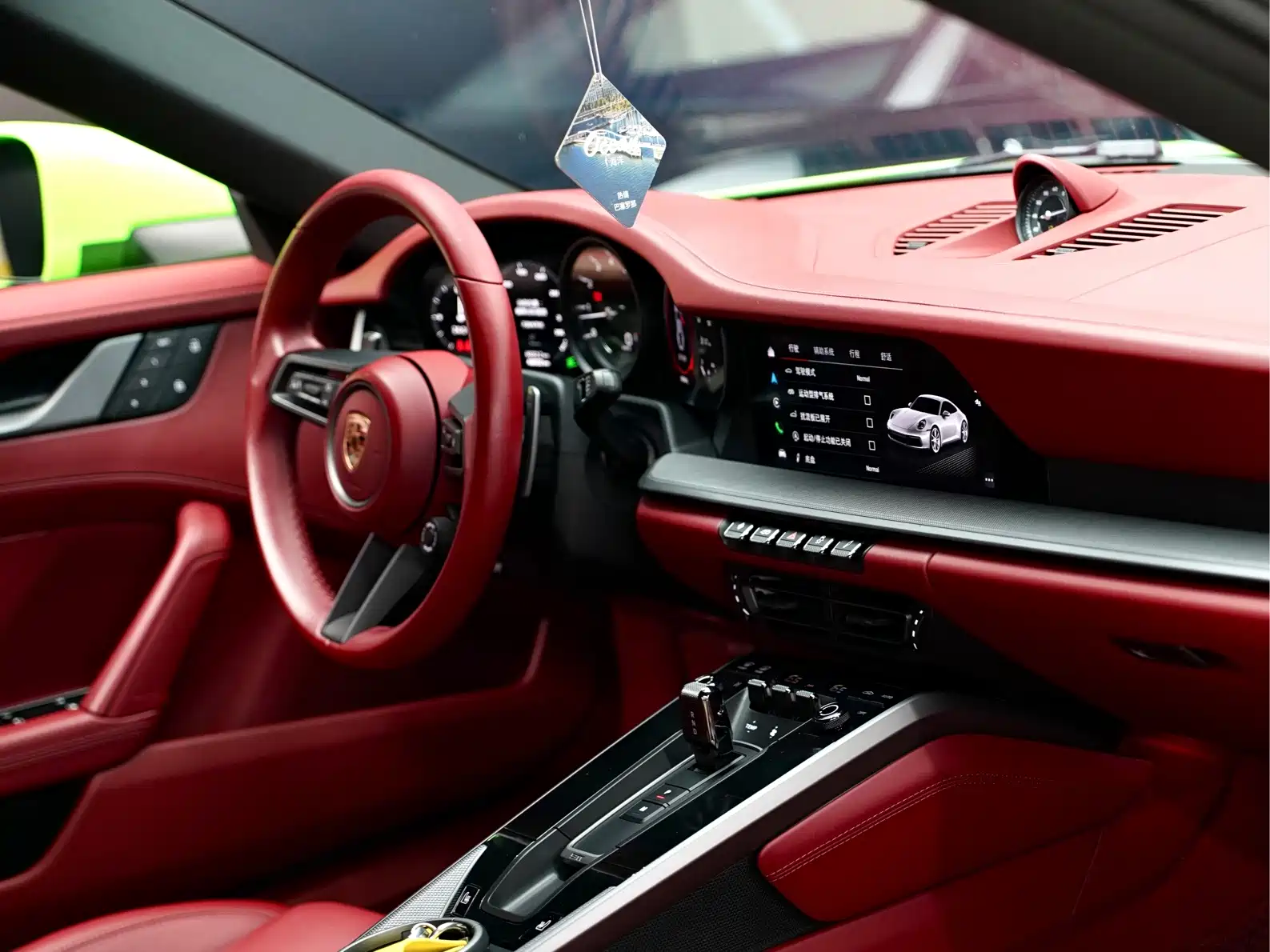 Photo 7 - Porsche 911