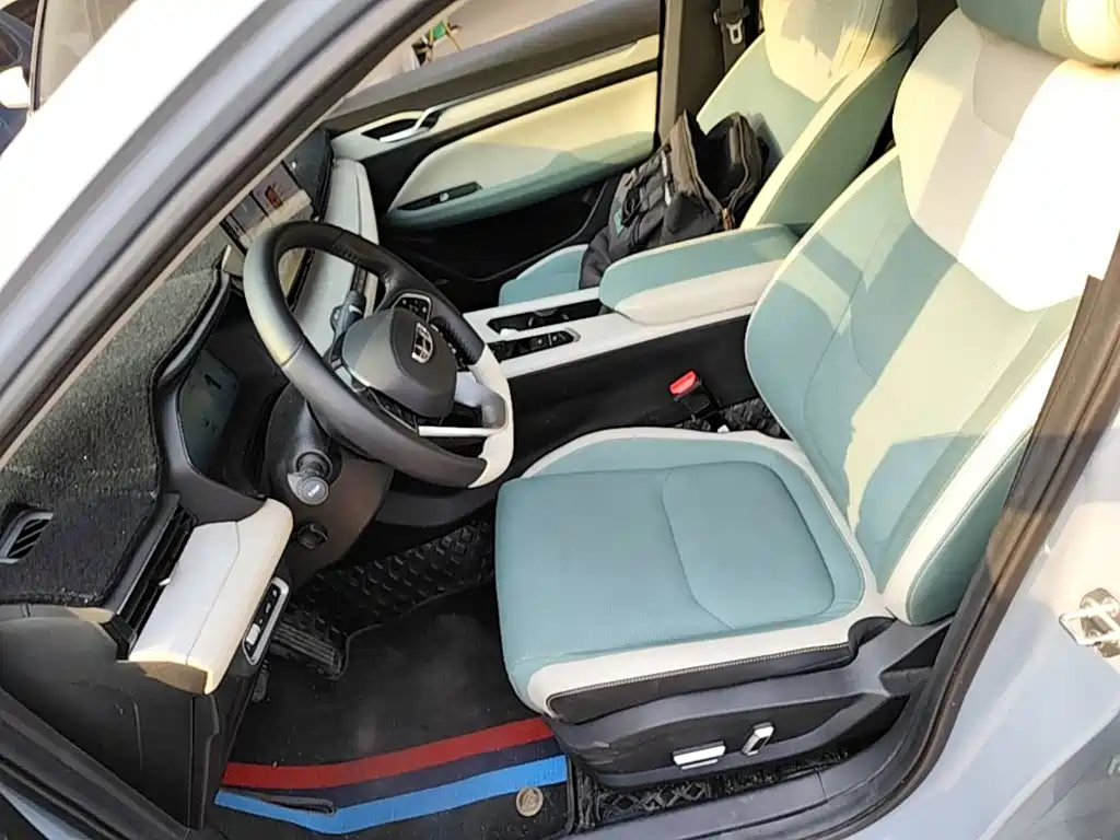 Geely Emgrand L HiP 2024 2022 1.5TD-DHT Pro 100KM Super Swift