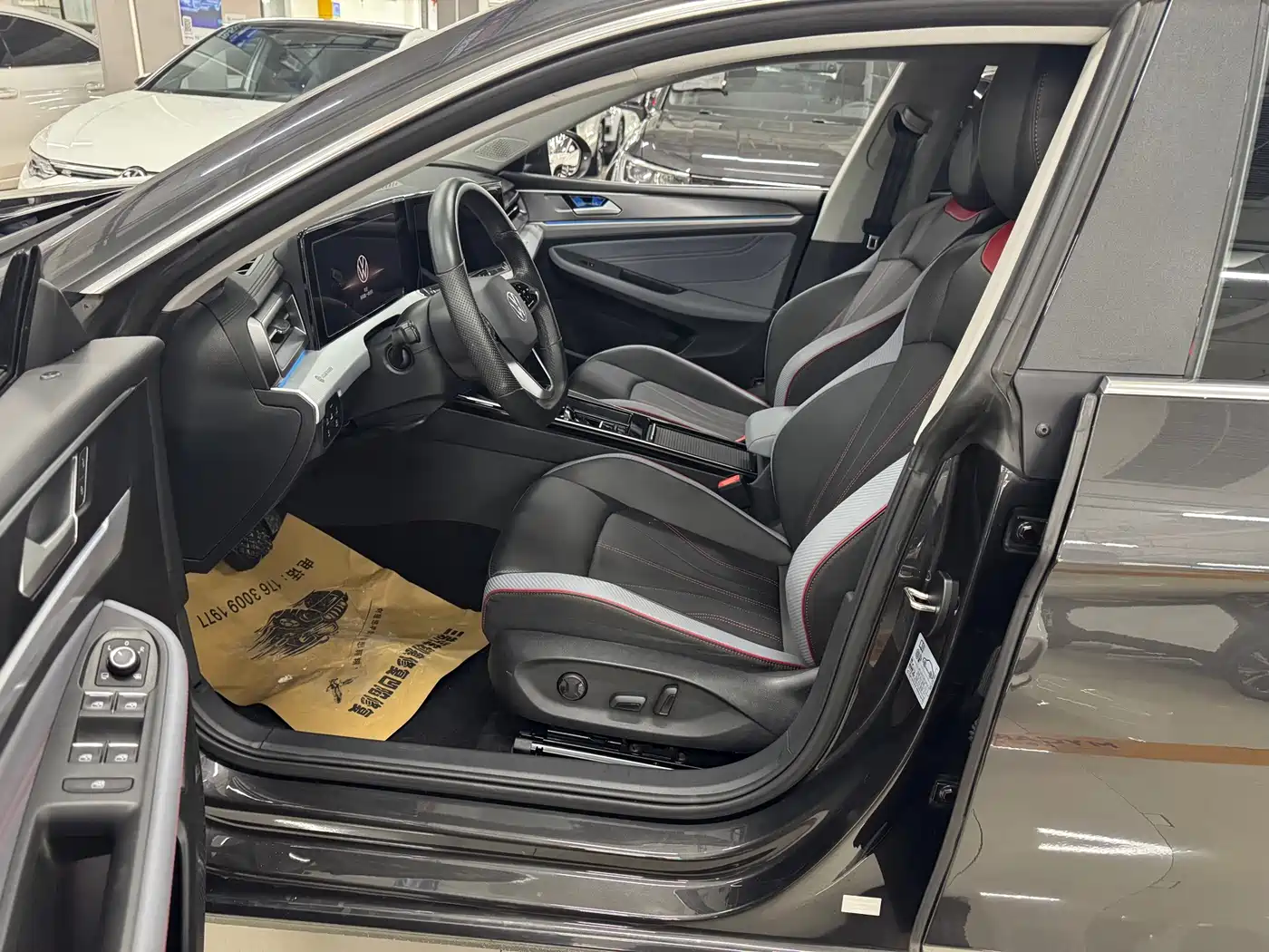 Volkswagen Lamando, миниатюра 7