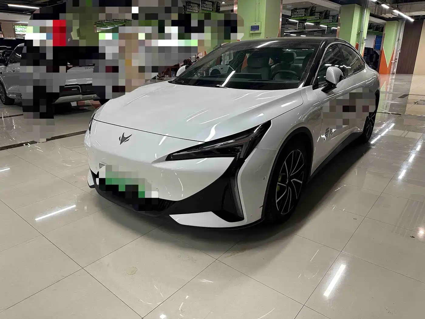 ARCFOX Alpha S5 2025 2025 Facelift 668MAX Divine Edition 200kW